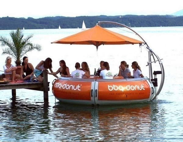 Popular new water BBQ leisure boat BBQ Donut Boat,Hight Cuticle aligned electric boat