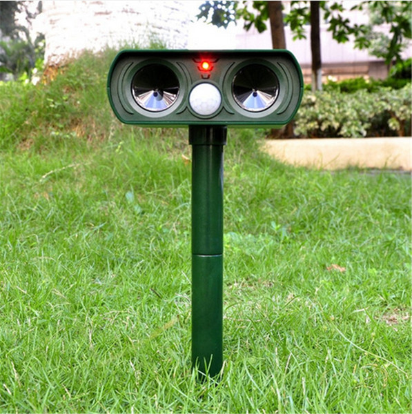 Waterproof Solar Powered-Motion Activated Animal Repeller echargeable Ultrasonic Repeller Repellent Bird Animals outdoor