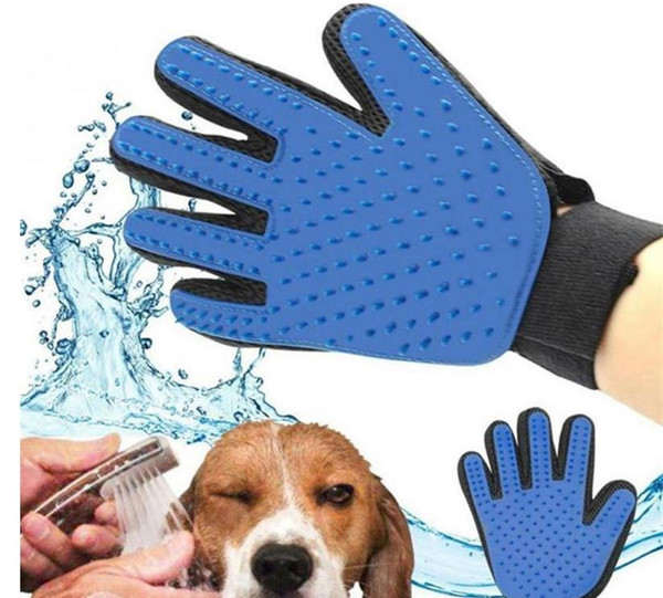 2018 Dog Comb Supplies Silicone pet brush Glove Brush Deshedding Gentle Efficient Pet Grooming Dogs Bath Pet cleaning A793