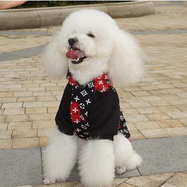 Brand Joint S +V Dog Hoodies Pet Casual Apparel Cute Teddy Puppy Schnauzer Apparel Autumn Winter Outwears Small Pet Dog Hip Hop Sweatshirts