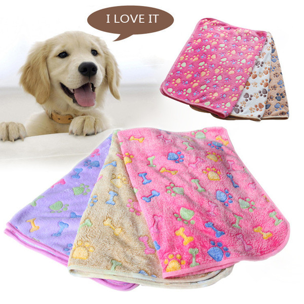 Hot 20*20cm Pet Blankets Paw Prints Blankets for pet cat and dog Soft Warm Fleece Blankets Mat Bed Cover Kennels Accessories T1I006