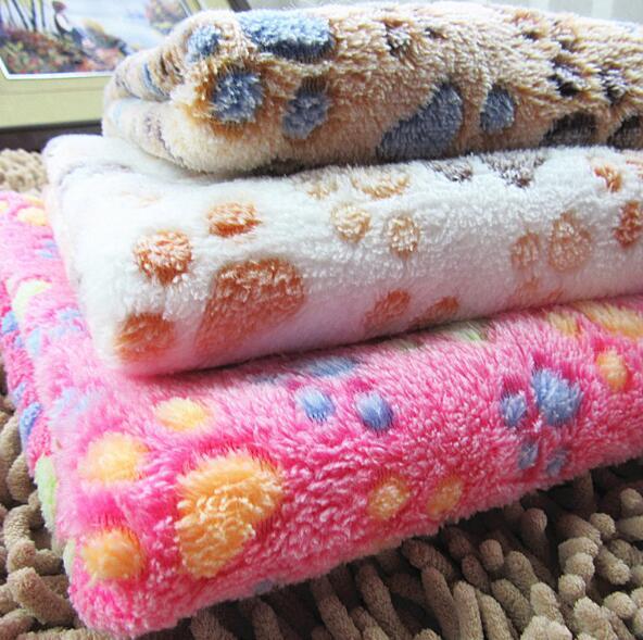 3 colors Pet Blanket Soft Thick flannel Rug Beach Towel Blankets Air conditioning Rugs Comfortable Carpet Dog kennel mat cat blanket 60*40cm