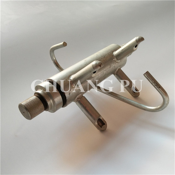 Iron Milk Claw Milking Collector for Dairy Cow Portable Piston Pump Milking Machine with Adjustable Screw