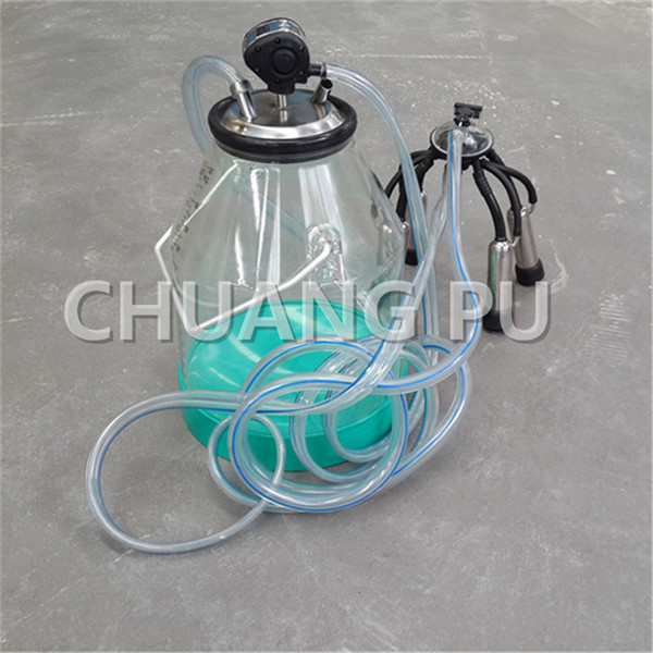 32 Litre Plastic Bucket Cow Milking Group for Dairy Farm Portable Milker with Pneumatic Milk Pulsator