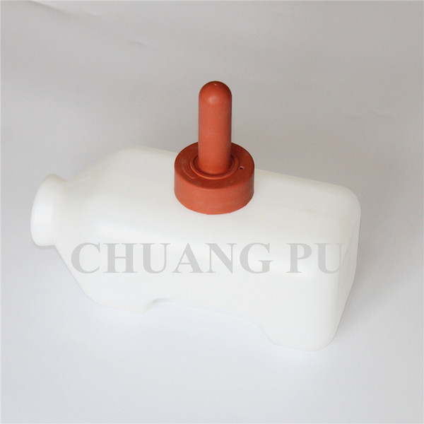 Dairy Cow Farm Feeding Bottle Plastic Calf Nursing Bottle 2 litre Calf Milk Feeder with Scale
