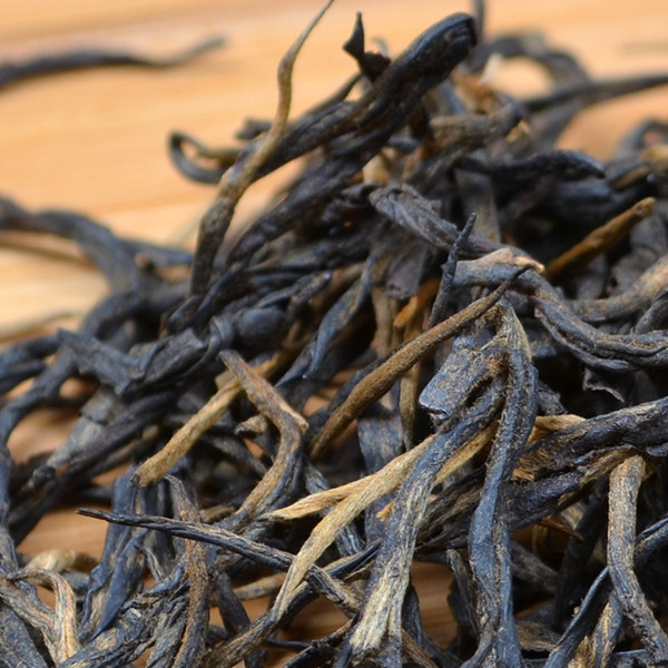 0.5kg Yunan Fengqing Dianhong black tea a bud with two leaves classical 58 raw material diuresis refresh oneself Chinese tea wholesale