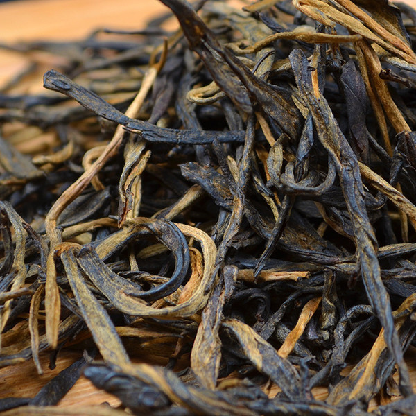 0.5 kg Yunan Fengqing Dianhong black tea super a bud with a leaf healthy diuresis refresh oneself Chinese tea whoesale