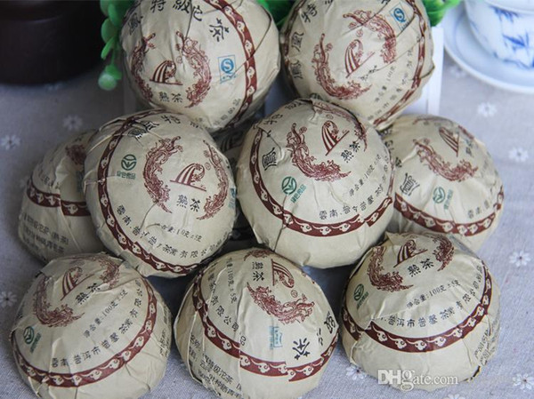 1996year 100g Ripe pu`er tea cake,Yun nan puerh tea,old pu er tea tree materials,pu erh ripe tea cake ,free shipping