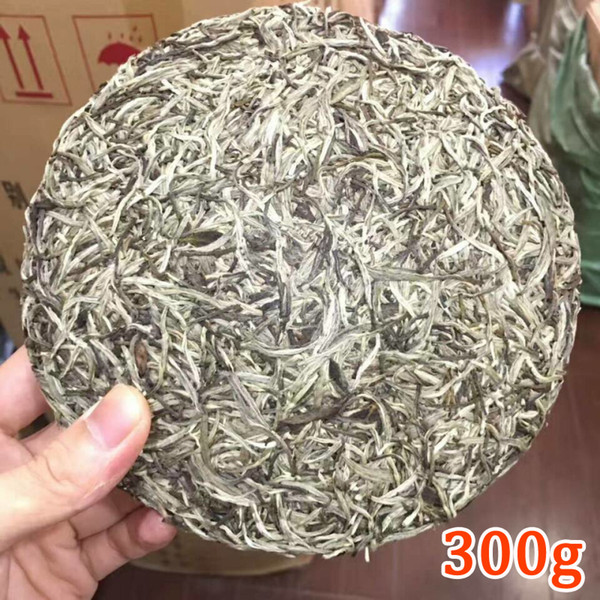 300g Chinese Fujian Old Fuding White Tea Cake Natural Organic White Tea Silver Needle Bai Hao Yin Zhen Tea Fuding White Tea+Free D