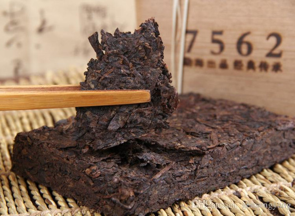 Chinese tea Yunnan Shu Puer Tea Grade Menghai Xing Hai Ripe Puerh 7562 Brick 250g Old Pu er Pu'er Tea
