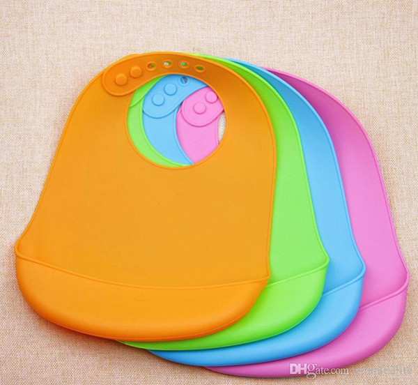 Hot Baby Children Plastic Bibs Easy Clean Silicone Stereo Bib Adjustable Waterproof Bibs Crumb Catcher JJ25