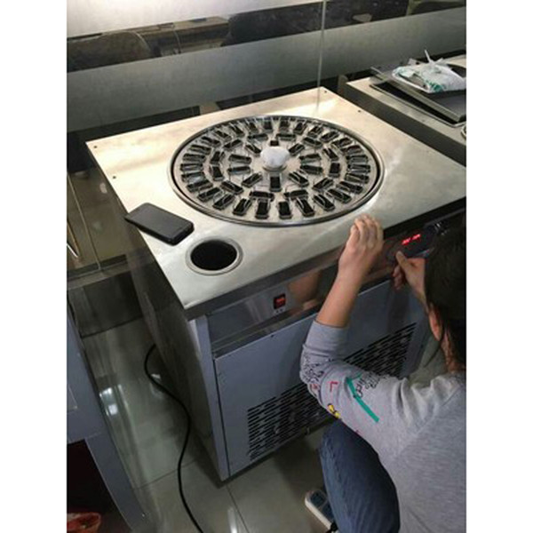 High-quality stainless steel made top ice pops maker / rotating ice cream popsicle machine, can make a different taste.