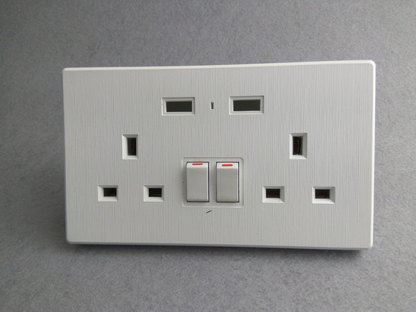 UK Standard PC Material surface wiredrawing finish 6 hole Household Electricity Power supply sockets with 5V 2100mA 2 USB port Outlets