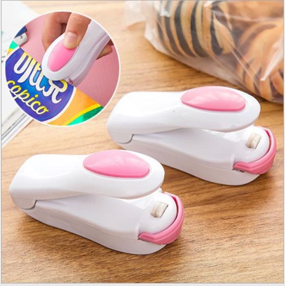 hot sell Magnetic Bottom Portable Mini Heat Sealing Machine Impulse Sealer Seal Packing Plastic Bags Vacuum Food Sealer Portable sealer