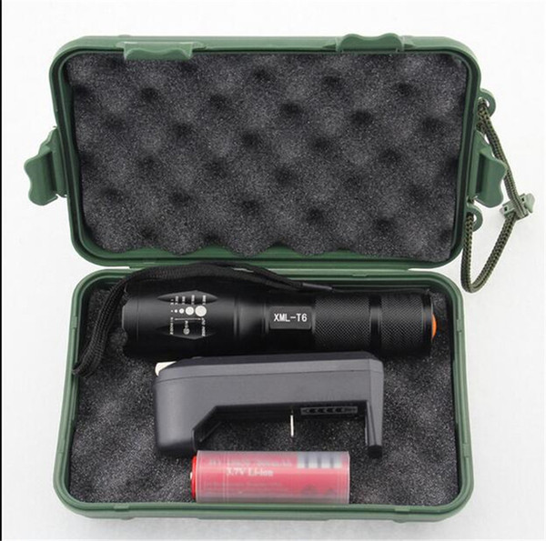 LED Flashlight Ultrafire 2000 Lumens Zoom Adjustable CREE XM-L T6 LED 18650 Flashlight/Torch & 1x18650 Battery + Charger & Gift Boxes