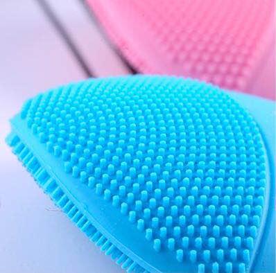 Brush cleanser electric silicone cleanser.Pore cleanser, water proof and ultrasonic washing machineCleaning, makeup removing, massage and be