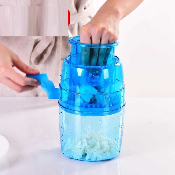 Cheap Plastic Mini Hand-shake ice machine manual ice machine children's home Ice Crusher sand MOQ : 1 pcs