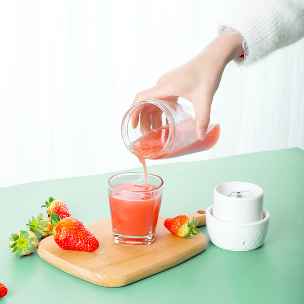 Portable USB Rechargeable Glass Juicer Cup 300ml Mini Personal Size for Travel Blender Smoothie Juicers