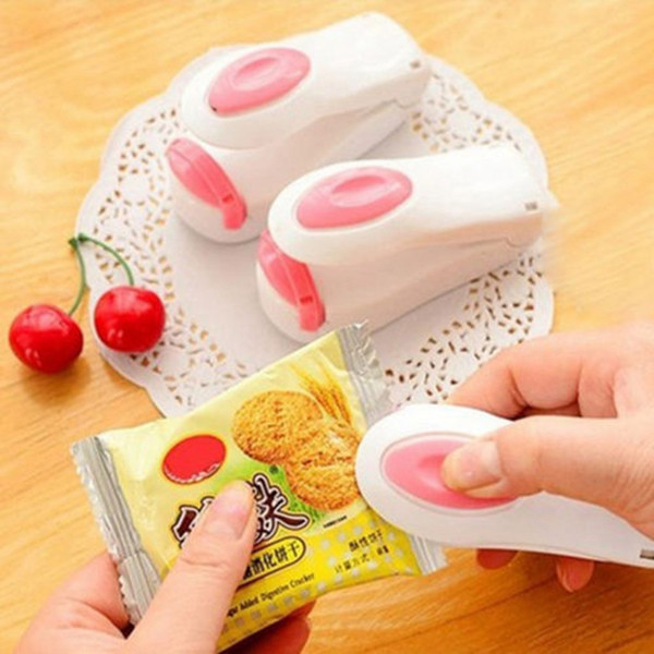 Magnetic Bottom Portable Mini Heat Sealing Machine Impulse Sealer Seal Packing Plastic Bags Vacuum Food Sealer Mini Portable