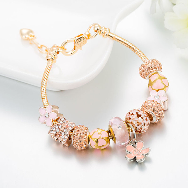 European and American Fashionable and Lovely Pink Flower Decorations Charm Bracelet Snake Chain Lobster Clasp Gold Bracelet