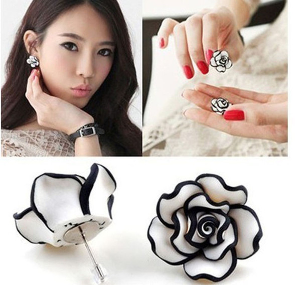 Hot! Fashion Cute Women Lady Girls Black & White Rose Flower Stud Earrings