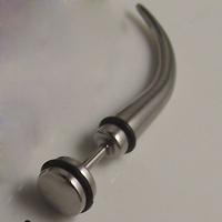 Wholesale-1piece fake ear taper stainless steel ear Taper Fake Stretcher Earrings 2015 spike cheater expander Men jewelry