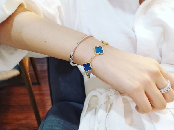 Women's Bracelet 2019 Fashion Classic Five-Flower Bracelet Blue Agate Color Matching Simple Permanent Colorin