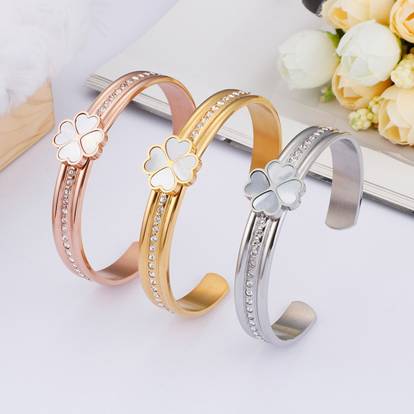 Wholesale 57mm Inner Zircon Love Heart Bangle For Women Lady Female Stainless Steel Shell Heart Charms