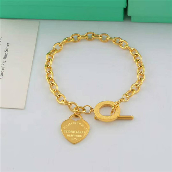 2019 new Fashionable love letter chain pendant bracelet, 18-k rose gold titanium steel bracelet couple jewelry bracelet,no box