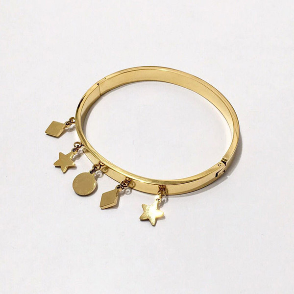 Fashions Geometric Patterns Charms Bangles Women Luxury Design Solid Colors Bracelet Ladies Star Bracelets Party Gifts