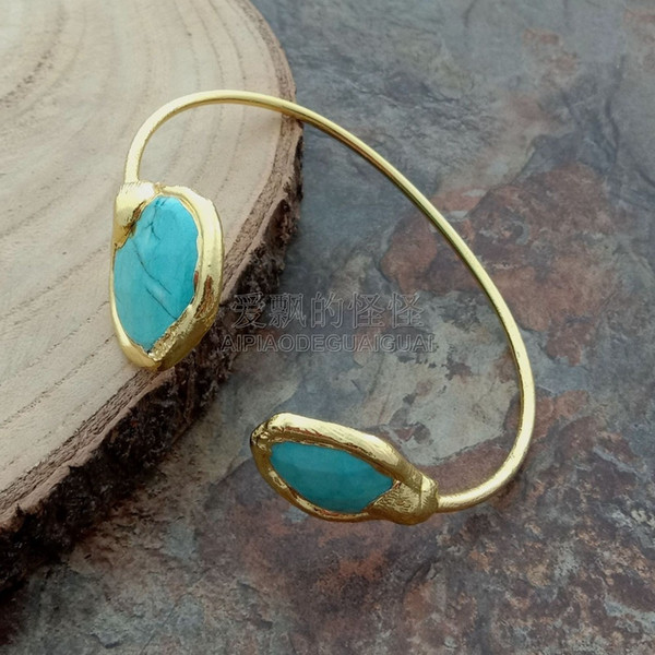 B041524 Blue Stone 24 K Plated Bangle Bracelet