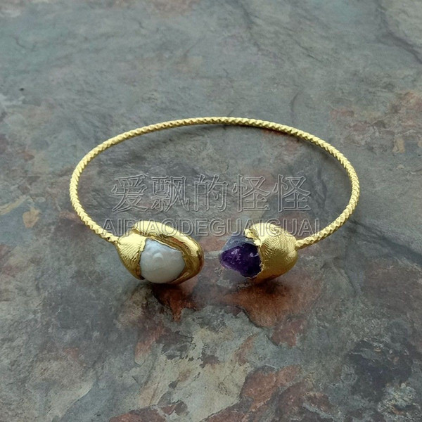 B092606 White Keshi Pearl Purple Rough 24 K Yellow Golden Plated Bangle Bracelet