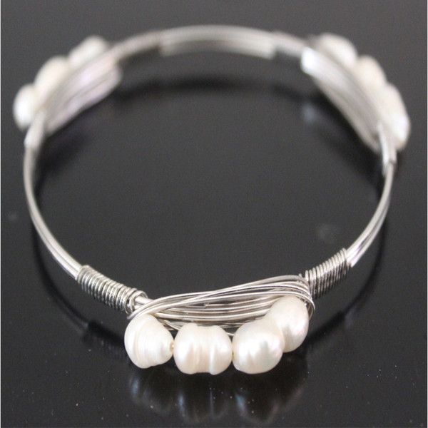 New Retro Simple Alloy Steel Wire Bracelet Bangle Women Charm Party Jewelry Freshwater Pearls Bangles Birthday Wedding Gifts