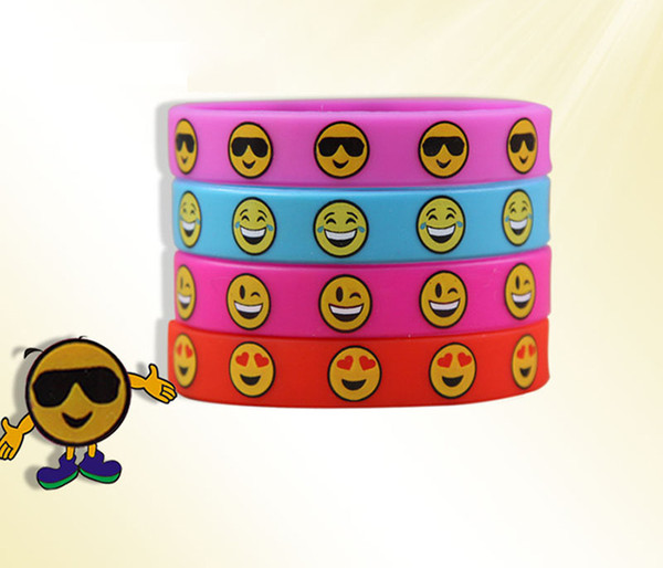 New Cute Emoji Bracelets Silicone Cartoon Smiley Face Wristband Bracelet Jewelry Emoji Party Supplies Gift Favors 4 Colors Wholesale