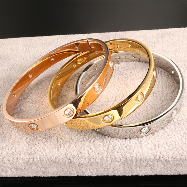 Luxury Fashion Brand Women Bangles Open Cuff Designer Stainless Steel 3 Colors Crystal Mens Love Bracelet For Wedding Gift Belt Gold Plated