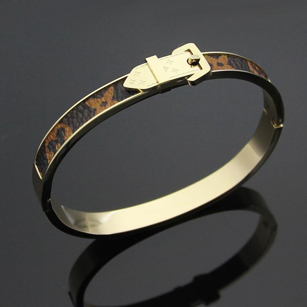 Luxury Brand Titanium Steel Flower Pattern Leather Bracelet with Metal Arrow Buckle Design Silver Rose Gold Bangle Women Fashion Jewelry