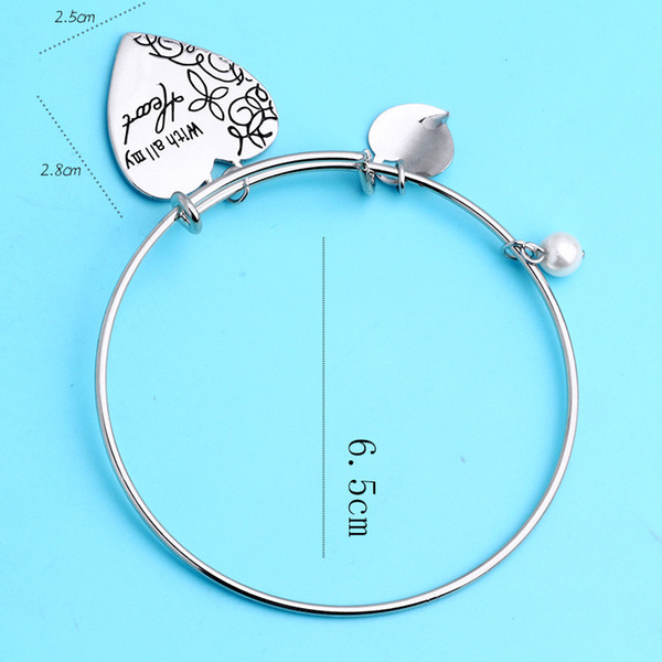 2019 Wholesale Fashionbale classic love star creative silver pleated Jewelry accessory bangle bracelets for women jewelry accessory