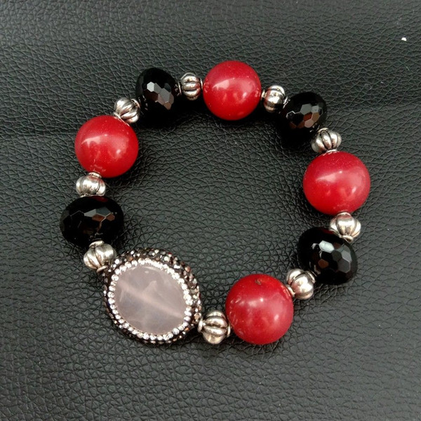 B012929 8'' Red Coral Onyx Rose Quartz Bracelet