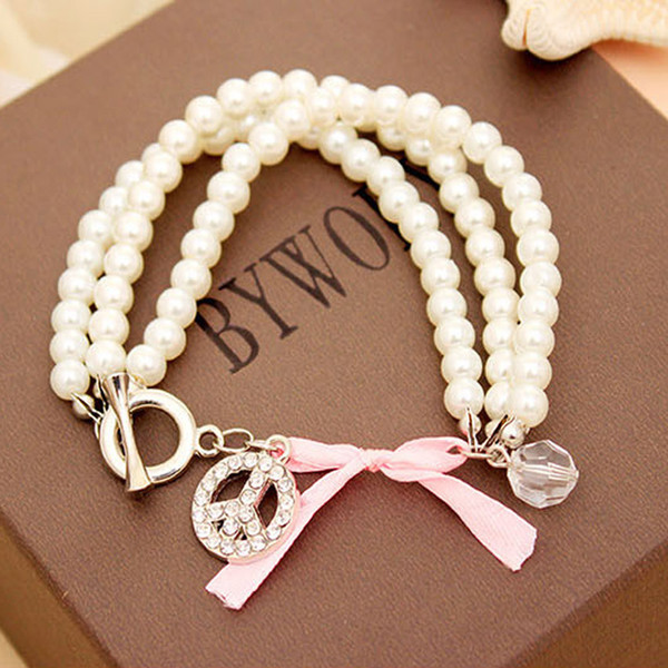 Fashion Woman Pearl Bracelets Anti War Peace Sign Charm Bracelet Girls Three Layer Pearl Bracelet Hot Selling Beaded Strands Bangle Jewelry