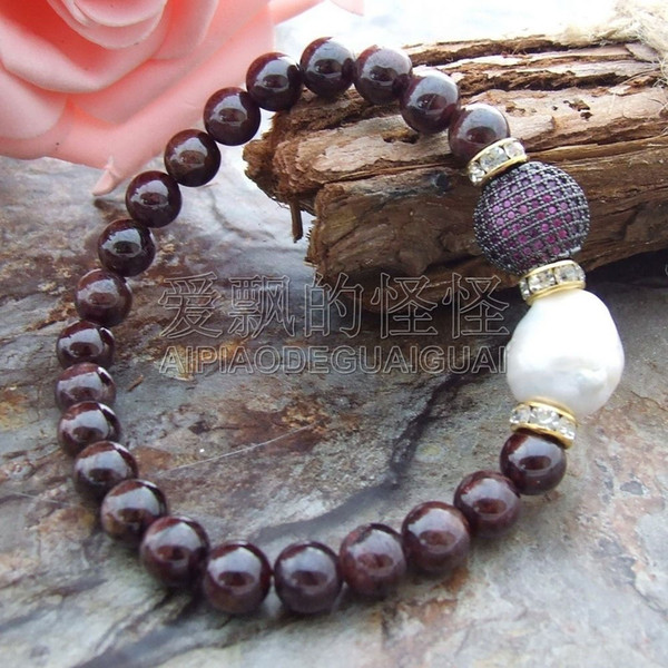 B121112 17mm White Keshi Pearl Garnet CZ Bead Bracelet