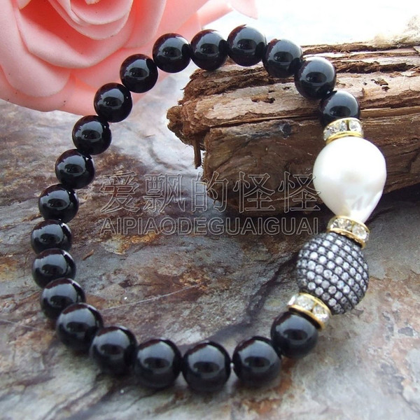 B121212 Onyx White Keshi Pearl Bracelet