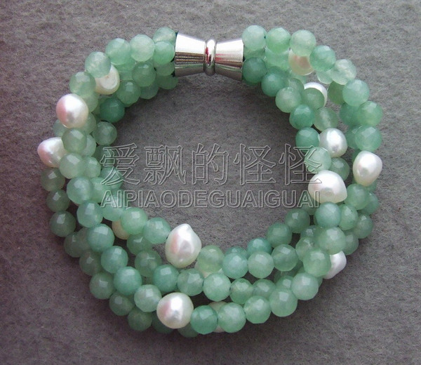 B130729 Excellent! Pearl Green Bracelet