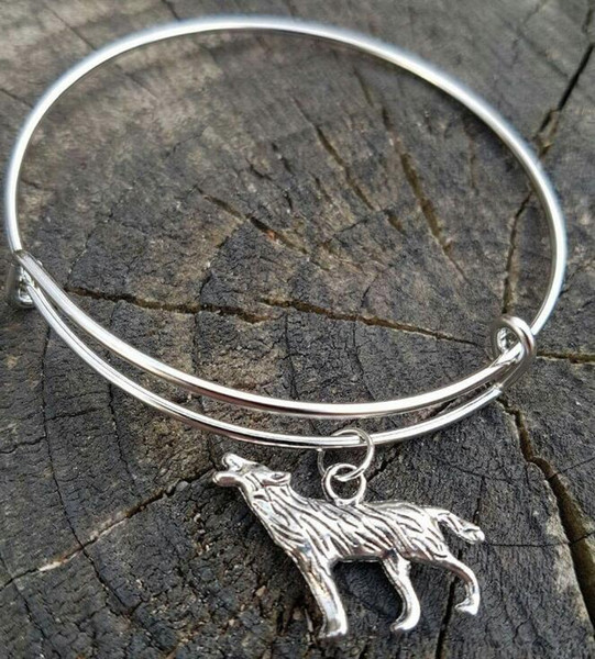 Vintage Silver Howl at the Moon Wolf Werewolf Charms Expandable Wire Bracelet Bangles For Women Fashion Jewelry Adjustable Bracelet Crafts