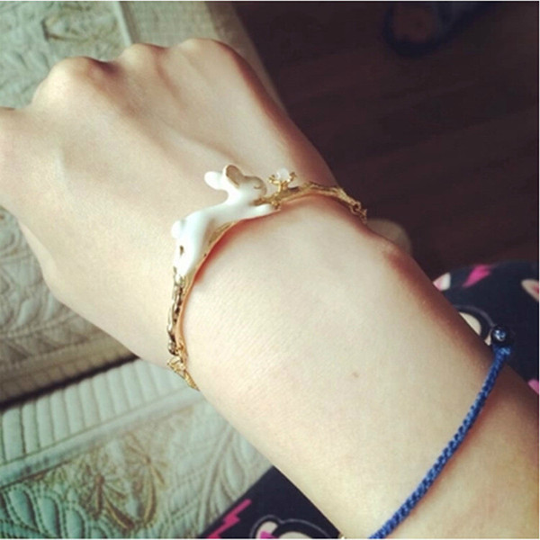 Japanese bracelet female Korean version of the sweet and simple and lovely student jewelry Meng Meng da rabbit bunny auspicious luck jewelry