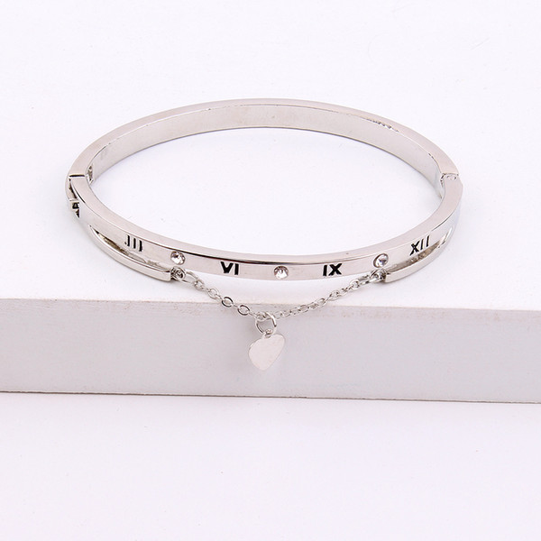 Roman Numeral Stainless Steel Bangle Rose gold color alloy Bracelet for Women with hearts shape alloy bracelet Cuff Wedding bracelet