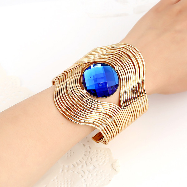 Imitation Gemstone Wide Hollow Out Bracelets Vintage Wide Open Bangles New 2016 Luxury Fashion Women Jewelry