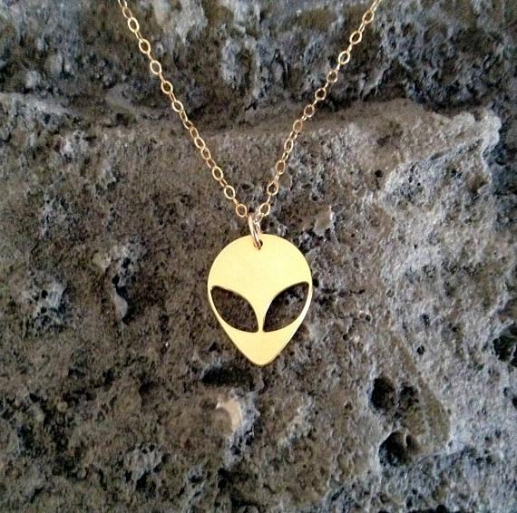 Simple Alien bracelet UFO Alien and Spaceman bracelet Mars Spaceship Monster bracelet for Children and Girls Lucky Pendant Jewelry