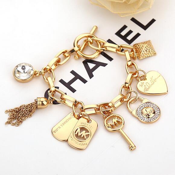 Best selling fashion ladies bracelet jewelry original single polished high-quality alloy heart-shaped best-selling bracelet