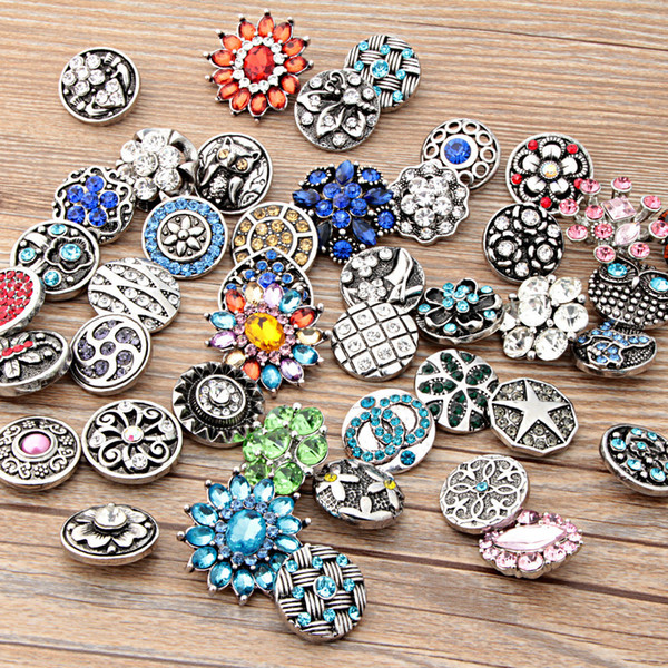 Snaps Button Jewelry Hot wholesale 50pcs/lot Mix styles 18mm Rhinestone Metal Snap Button Charm Fit Bracelets NOOSA chunk