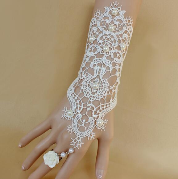 New Korean dress accessories white and black lace bracelet with a ring bracelet suit wedding bridal bracelet